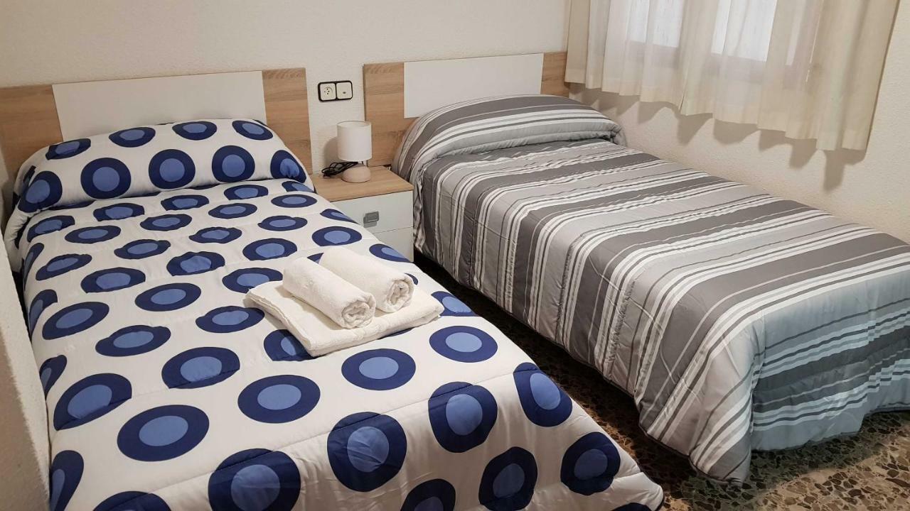 Апартаменты Apartamento Completo La Luz Zona Centro Бенидорм Экстерьер фото